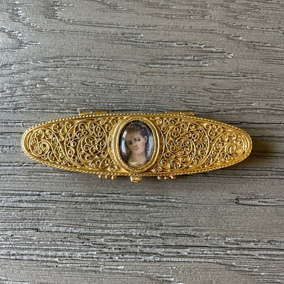 Other - Vintage Estée Lauder solid perfume compact